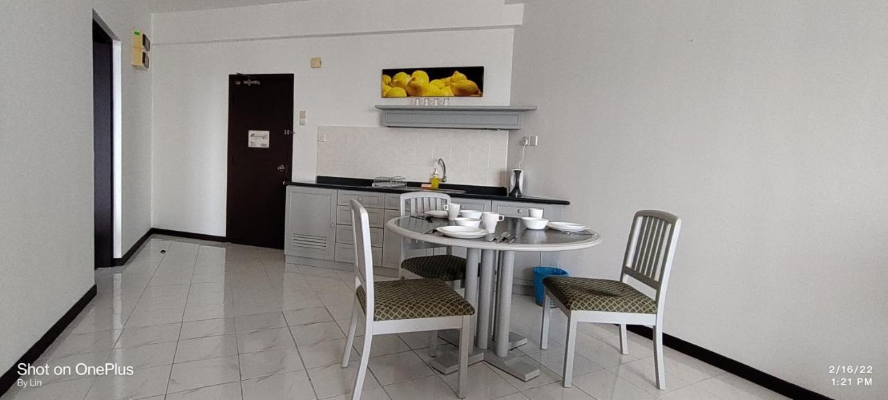 Sea View Paradise Apartment Tanjung Bungah  Exterior foto