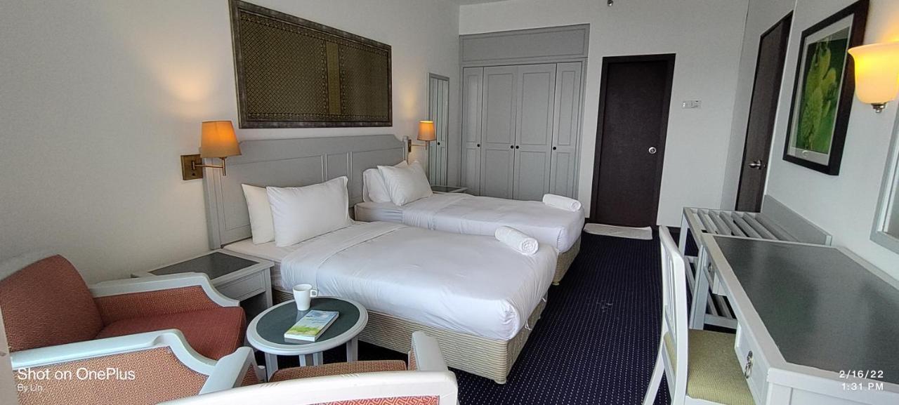 Sea View Paradise Apartment Tanjung Bungah  Exterior foto