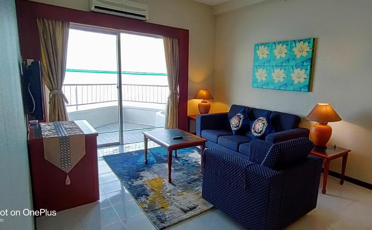 Sea View Paradise Apartment Tanjung Bungah  Exterior foto