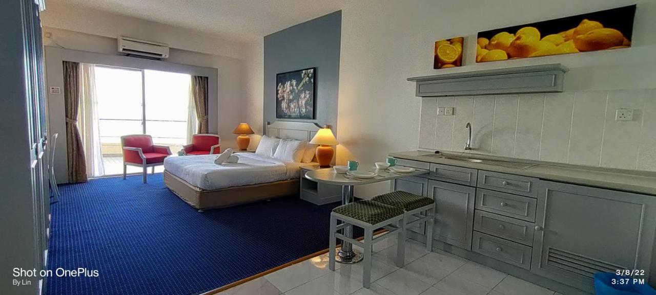 Sea View Paradise Apartment Tanjung Bungah  Exterior foto