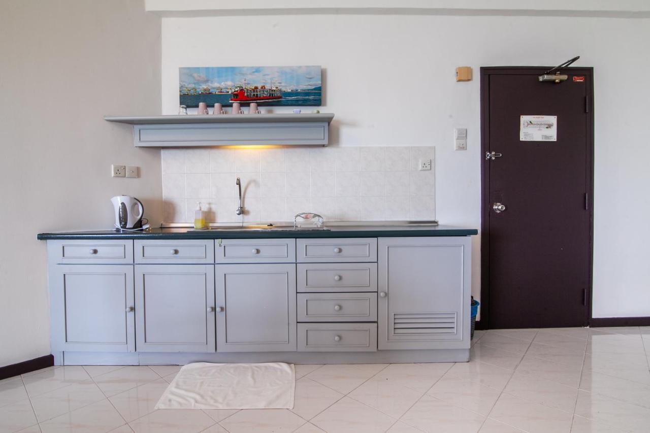 Sea View Paradise Apartment Tanjung Bungah  Exterior foto